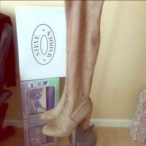 Steve Madden Over the knee boots